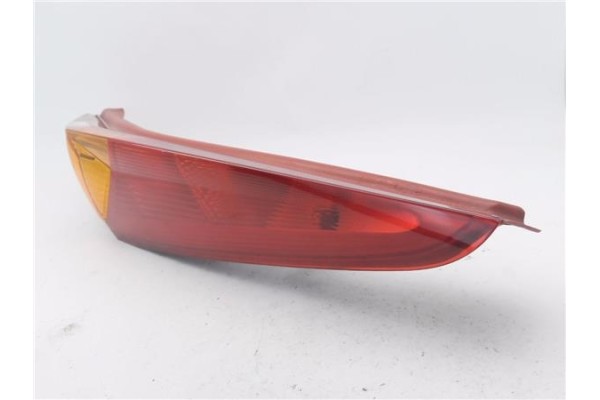 Recambio de piloto trasero derecho para fiat ii punto (188) berlina 1.2 16v elx referencia OEM IAM 46794077  