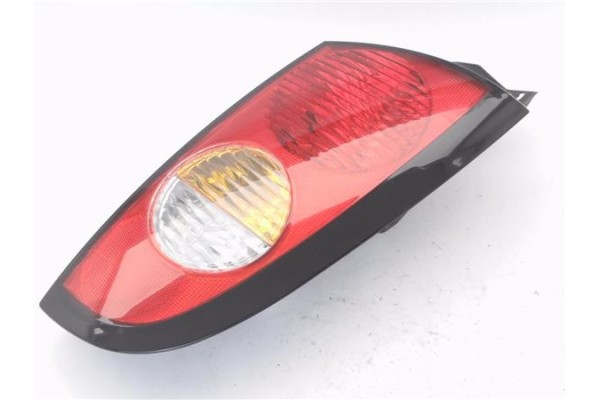 Recambio de piloto trasero derecho para hyundai atos (mx) 1.0 gl referencia OEM IAM 9240202010  