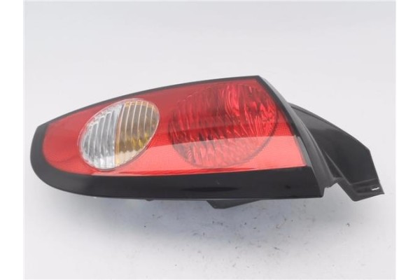 Recambio de piloto trasero derecho para hyundai atos (mx) 1.0 gl referencia OEM IAM 9240202010  