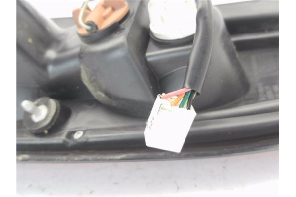 Recambio de piloto trasero derecho para hyundai atos (mx) 1.0 gl referencia OEM IAM 9240202010  