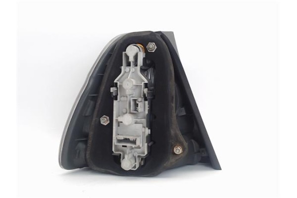 Recambio de piloto trasero derecho para bmw serie 3 compacto (e46) 2.0 320td referencia OEM IAM 63216920238  