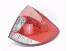 Recambio de piloto trasero derecho para kia rio (bc) 1.3 ipanema berlina referencia OEM IAM 92402FD070  