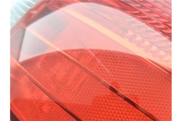 Recambio de piloto trasero derecho para kia rio (bc) 1.3 ipanema berlina referencia OEM IAM 92402FD070  