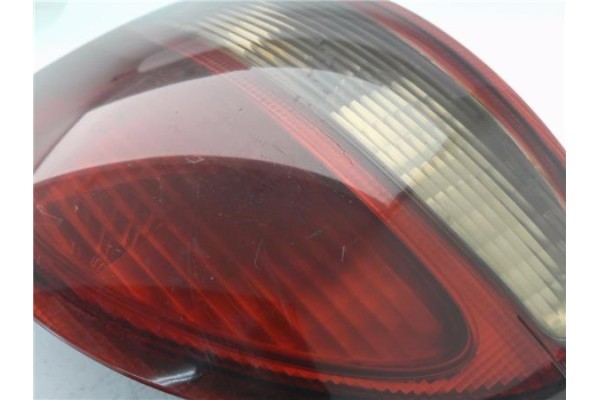 Recambio de piloto trasero derecho para nissan almera (n16/e) 1.5 acenta referencia OEM IAM 26550BN026  