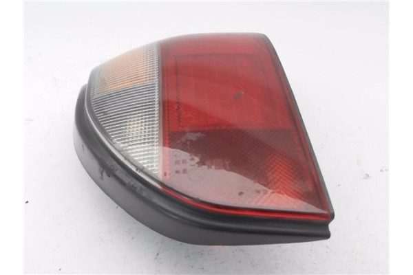 Recambio de piloto trasero derecho para nissan sunny berlina (n14) 1.4 lx referencia OEM IAM B655062C00   Recambio de piloto trasero derecho para nissan sunny berlina (n14) 1.4 lx referencia OEM IAM B655062C00