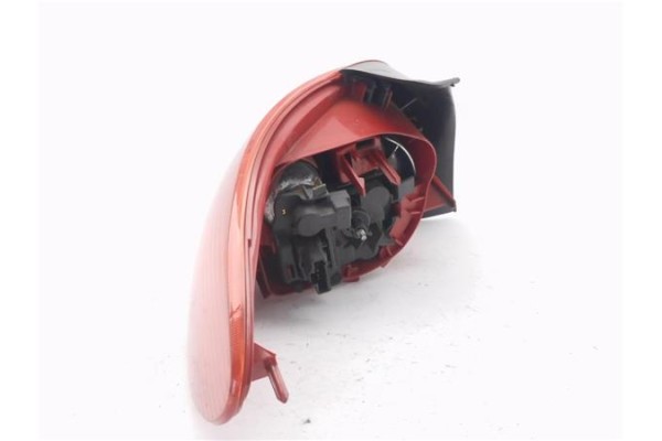 Recambio de piloto trasero derecho para peugeot 206 1.9 x-line refri referencia OEM IAM 6351P1  