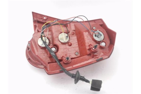Recambio de piloto trasero izquierdo para chevrolet aveo hatchback 1.2 ls referencia OEM IAM 95952065  