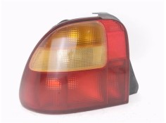 Recambio de piloto trasero izquierdo para rover rover 400 (rt) 1.4 414 i (4-ptas.) referencia OEM IAM XFB101000  