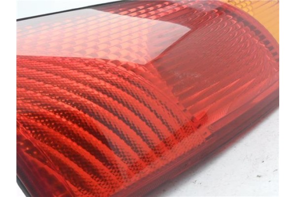 Recambio de piloto trasero derecho para ford focus berlina (cak) 1.8 ambiente referencia OEM IAM 1M5113404AC  