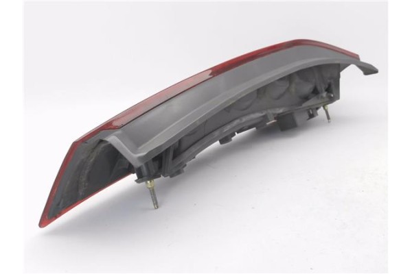 Recambio de piloto trasero derecho para fiat i punto (176) berlina 1.1 55 6-speed referencia OEM IAM 7730722 29420202  Recambio de piloto trasero derecho para fiat i punto (176) berlina 1.1 55 6-speed referencia OEM IAM 7730722 29420202