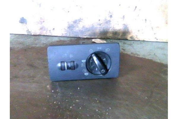 Recambio de mando de luces para skoda fabia (6y2/6y3)(2000) 1.2 classic [1,2 ltr. - 47 kw 12v] referencia OEM IAM   