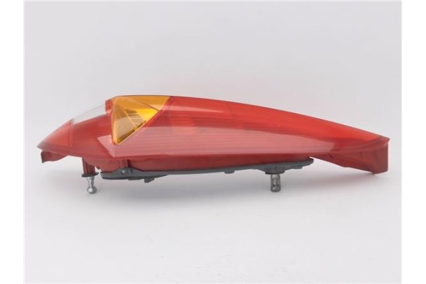 Recambio de piloto trasero derecho para fiat ii punto (188) berlina 1.2 16v elx referencia OEM IAM 46523789 286202 