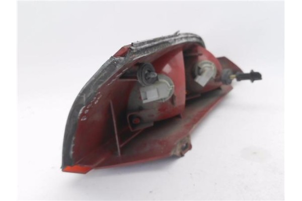 Recambio de piloto trasero izquierdo para ford focus berlina (cak) 1.8 ambiente referencia OEM IAM XS4X13405AD  