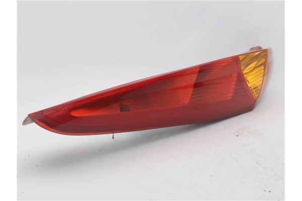 Recambio de piloto trasero izquierdo para fiat ii punto (188) berlina 1.2 16v elx referencia OEM IAM 46794078 286201 