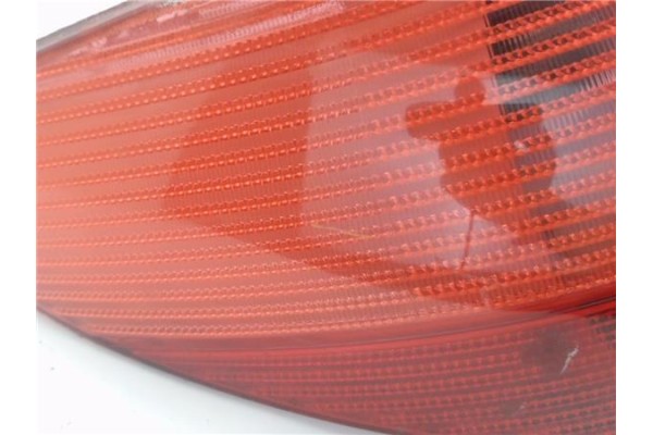 Recambio de piloto trasero izquierdo para peugeot 206 1.9 xr referencia OEM IAM 6350P1  