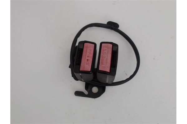 Recambio de anclaje cinturon 3ª fila central para peugeot 207 1.6 hdi referencia OEM IAM 96498079XX  