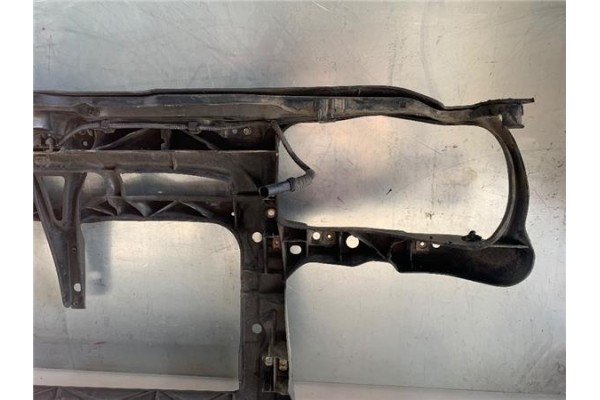 Recambio de frente delantero para volkswagen bora berlina (1j2) 2.0 referencia OEM IAM 1J0805588S L00529 1J0805588K , AUDI
