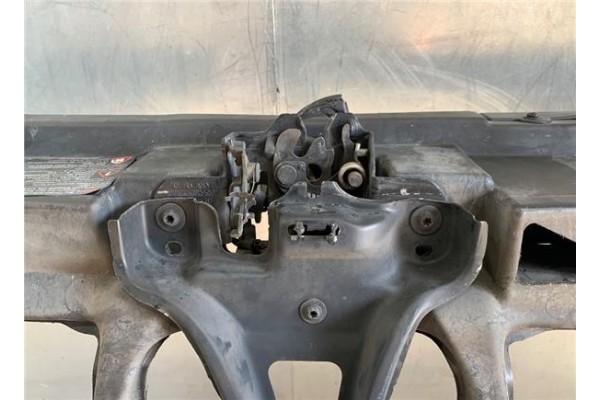 Recambio de frente delantero para volkswagen bora berlina (1j2) 2.0 referencia OEM IAM 1J0805588S L00529 1J0805588K , AUDI