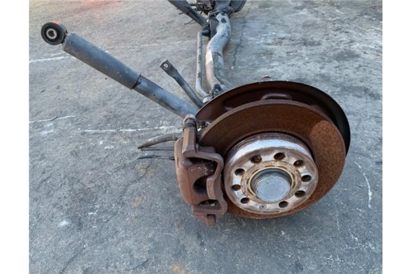 Recambio de puente trasero para volkswagen caddy (2k) 1.9 kombi referencia OEM IAM 2K0500051AK  