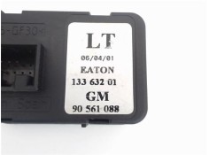 Recambio de mando elevalunas delantero izquierdo para opel zafira a referencia OEM IAM 90561088 13363201 