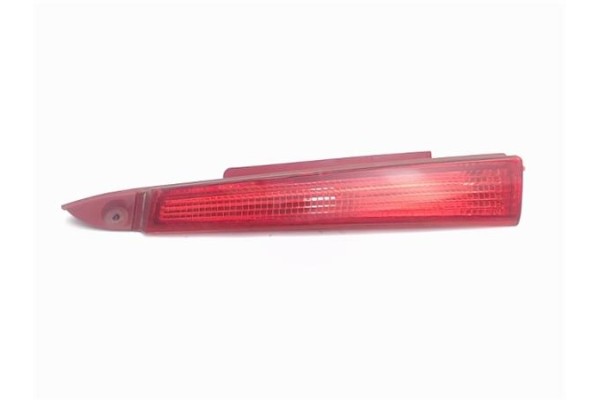 Recambio de reflectante paragolpes trasero para citroen c4 berlina 1.4 16v referencia OEM IAM 9655863880  