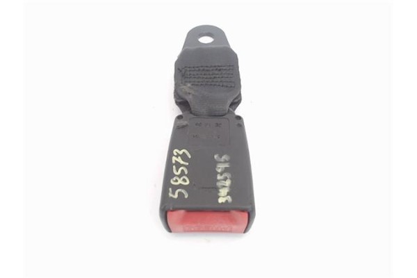 Recambio de anclaje cinturon trasero izquierdo para citroen berlingo 1.9 d sx combi referencia OEM IAM 8974SA 33033295 