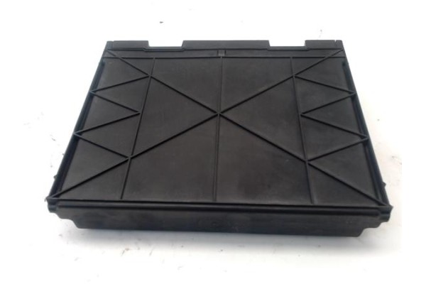Recambio de modulo confort para opel astra j 1.6 referencia OEM IAM 13575111  