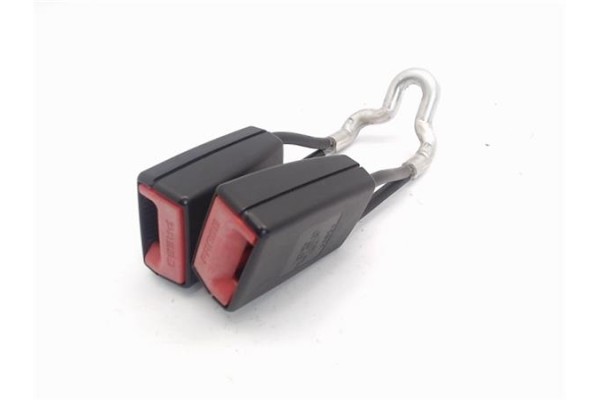Recambio de anclaje cinturon 3ª fila central para skoda fabia (5j2) 1.2 referencia OEM IAM 5J6857488  