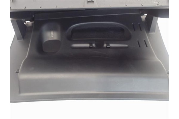Recambio de guantera salpicadero para citroen c4 berlina 1.6 exclusive referencia OEM IAM 9671431377 00047023 