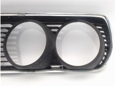 Recambio de rejilla capo para bmw serie 3 (e21) 2.0 320 4 referencia OEM IAM 51131834989  