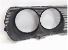 Recambio de rejilla capo para bmw serie 3 (e21) 2.0 320 4 referencia OEM IAM 51131834989  