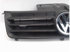 Recambio de rejilla capo para volkswagen polo iv (9n1) 1.4 16v referencia OEM IAM 6Q0853651C  6Q0853653C9B9 , AUDI