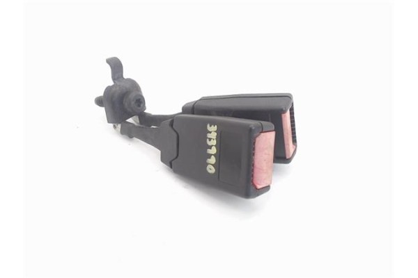 Recambio de cinturon 3ª fila derecho para opel corsa c 1.4 referencia OEM IAM 09114850N  