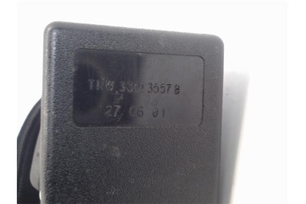 Recambio de cinturon seguridad trasero izquierdo para opel corsa c 1.4 referencia OEM IAM 33013557B 197325 