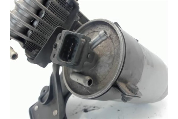 Recambio de filtro gasoil para bmw serie 3 berlina (e46) 3.0 330d referencia OEM IAM 13327787825  