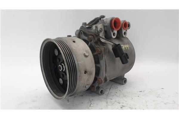 Recambio de compresor aire acond. para volvo s40 berlina 1.8 i referencia OEM IAM 8601956 AKC200A203K 30614023 , VOLVO | MR18910