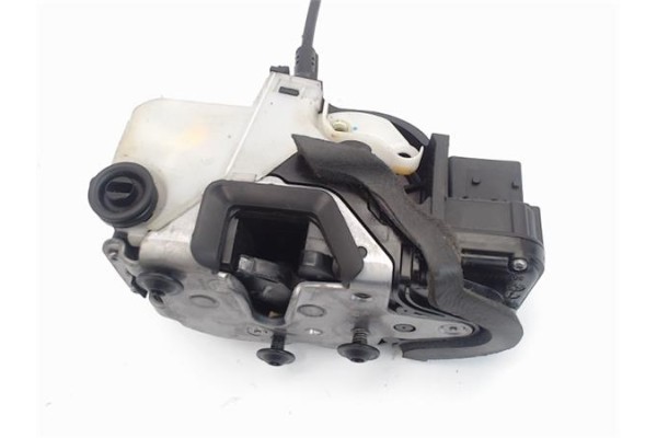 Recambio de cierre electromagnetico trasero derecho para opel astra j berlina 5p 1.6 excellence referencia OEM IAM 13579556  