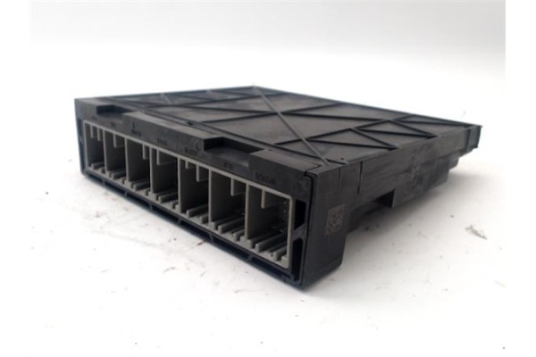 Recambio de modulo confort para opel astra j 1.6 referencia OEM IAM 13575111  