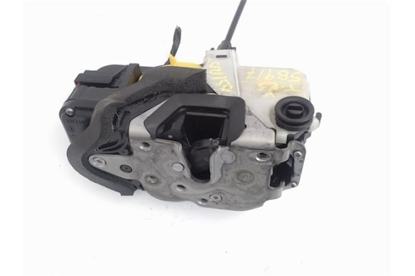Recambio de cierre electromagnetico trasero izquierdo para opel astra j berlina 5p 1.6 excellence referencia OEM IAM 13579557 21