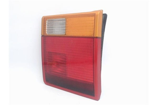 Recambio de piloto porton trasero derecho para land rover range rover (lp) 2.5 dt (100kw) referencia OEM IAM AMR4724 85901 XFE10