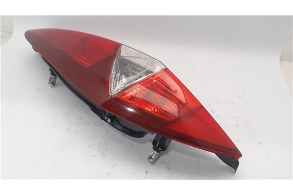 Recambio de piloto trasero izquierdo para fiat ii punto (188) berlina referencia OEM IAM 46817804  