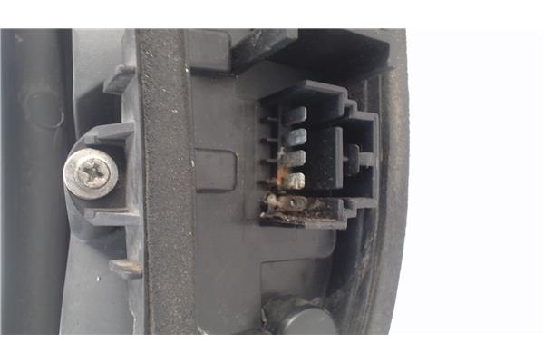 Recambio de piloto trasero izquierdo para fiat ii punto (188) berlina referencia OEM IAM 46817804  