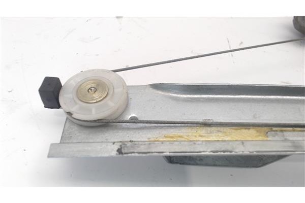 Recambio de mecanismo elevalunas trasero derecho para citroen c3 referencia OEM IAM 9653445280  