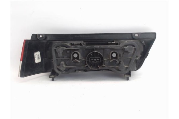 Recambio de piloto trasero derecho para suzuki swift berlina (sf/ma) referencia OEM IAM 23260202  