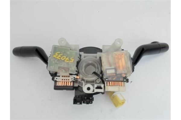 Recambio de mando intermitencia para mazda premacy (cp) 1.8 referencia OEM IAM GE4T66122 GE4T66128 