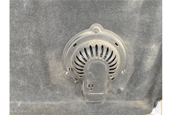 Recambio de bandeja trasero para peugeot 306 3/5 pt. / 4 pt. (s2) referencia OEM IAM 8794JQ  