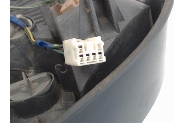 Recambio de piloto trasero derecho para mazda 323 c/f/p/s berlina (ba) referencia OEM IAM BJ1V51180B  