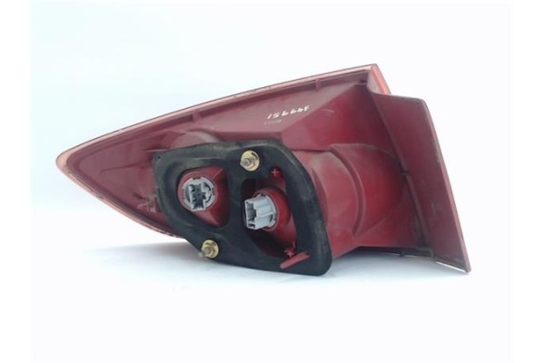 Recambio de piloto trasero derecho para mazda 3 berlina (bk) referencia OEM IAM E110638  