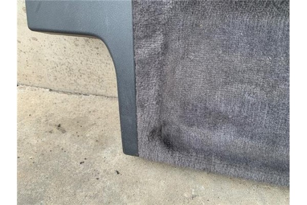 Recambio de bandeja trasero para volvo v40 familiar referencia OEM IAM 803815  