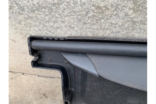 Recambio de bandeja trasero para volvo v40 familiar referencia OEM IAM 803815  